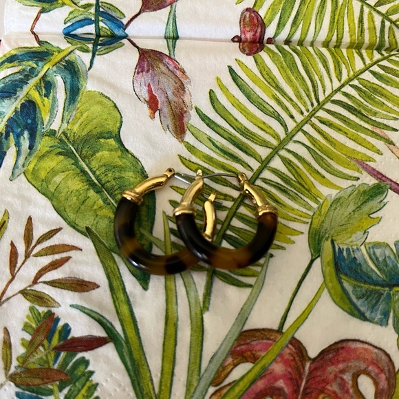 Talbots Tortoiseshell Hoop Earrings - Picture 3 of 4